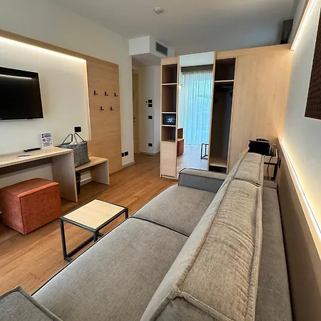 Letizia 3* Бардолино