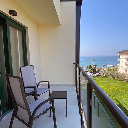 Hotel Villa Letizia 3*