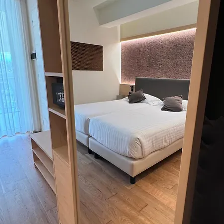 Otel Letizia Bardolino