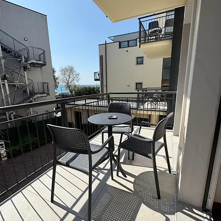 Letizia Otel 3*