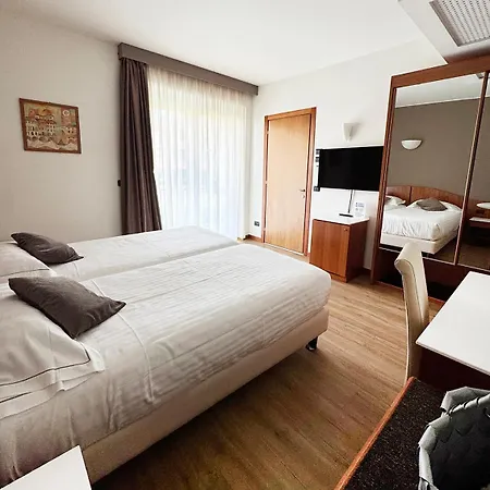 Hotel Villa Letizia 3* Bardolino