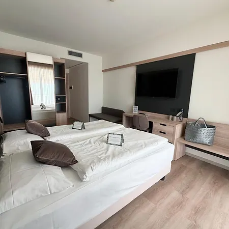 Hotel Villa Letizia 3* Bardolino