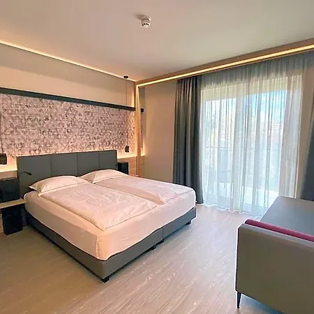 Otel Letizia