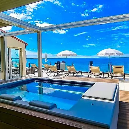 Letizia Otel