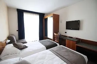 Letizia فندق باردولينو