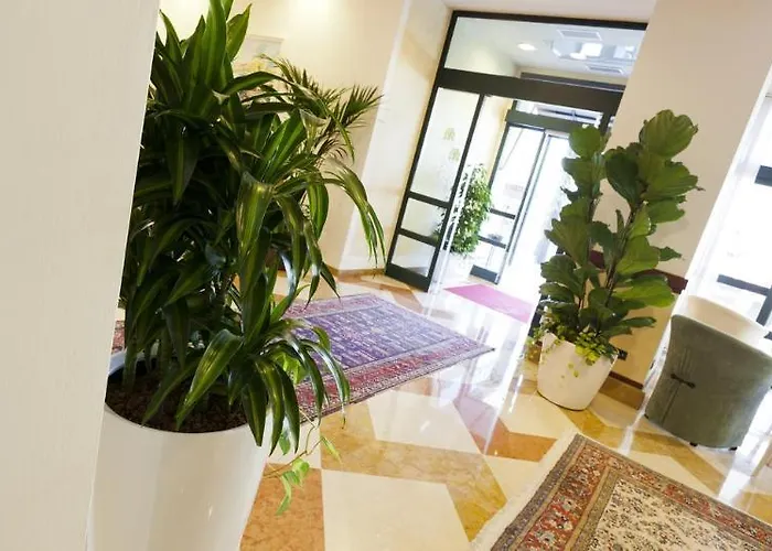 Hotel Villa Letizia 3*