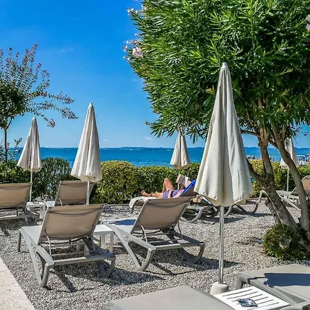 Hotel Villa Letizia 3*